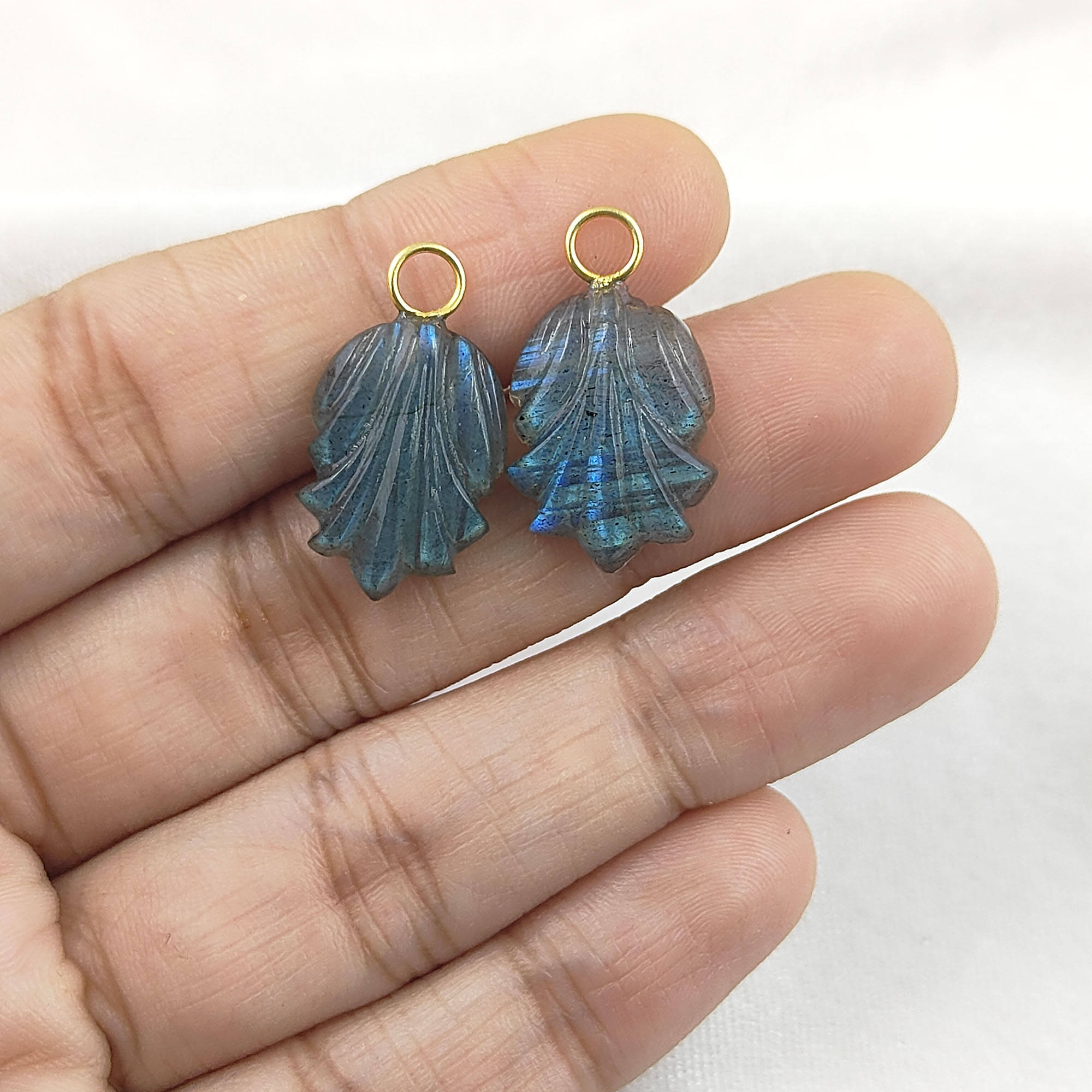 ลาบราดอไลท์