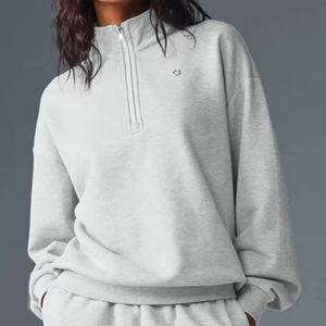 เสื้อแขนยาวมีฮู้ดแบบสวมหัวมีซิปคอปกตั้งสำหรับผู้หญิงสีเทา - Product Image 1