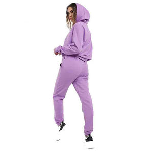 Conjunto de pijama ligero morado para mujer con detalles florales morados, traje de dos piezas de punto suave para un confort diario acogedor. - Product Image 2