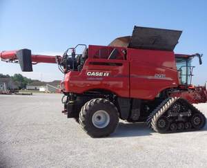 รถเกี่ยวข้าว Case IH 9250 ปี 2023 มือสอง ขับเคลื่อน 4 ล้อ 36 แทร็ก ระบบ Harvest Command อัตโนมัติ ห้องโดยสารหรูหรา เบาะนั่งแบบกึ่งแอคทีฟพร้อมระบบทำความร้อน - Product Image 2