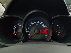 พร้อมส่งมอบ รถยนต์มือสอง Kia Picanto CT246515 ปี 2012 ขับขี่ง่าย รถแฮทช์แบ็กขนาดกะทัดรัด เชื่อถือได้ - Product Image 4