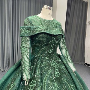 ANY261 Vestido de Noche Musulmán Verde Esmeralda de Manga Larga con Encaje - Product Image 6