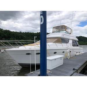 Bateau de croisière de luxe classique Carver Voyager Pilothouse 530 de 1998, moteur Cummins double, utilisé - Product Image 5