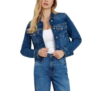 Transforma tu look al instante con estas piezas sofisticadas y modernas que redefinen lo que significa las blusas vaqueras para mujer. - Product Image 1