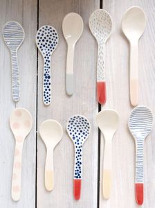 CUILLÈRE EN RÉSINE ARTISTIQUE ARTISANAT Cuillère à fourchette en résine Ustensiles en bois hautement polis avec logo personnalisé Accueil Hôtel Restaurants directement - Product Image 2