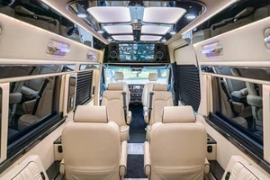 Vehículos Usados de Segunda Mano, Sprinter 3500XD Luxury 2020, Listos para Enviar - Product Image 4