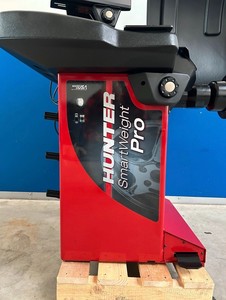 Équipement de service Hunter SmartWeight Pro pour le changement de pneus et l'équilibrage des roues pour les ateliers de réparation automobile - Product Image 6
