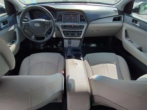 Sonata SUV 2016 d'occasion en bon état, turbo gauche, cuir - Product Image 2