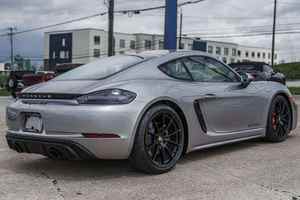 Excelente durabilidad 2024 P o r s c h e 718 Cayman GTS 4,0 1.600 Millas, Manual de 6 velocidades, 394-HP Flat-6 - Product Image 4