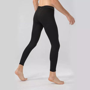 Leggings de yoga personnalisés pour hommes Taille élastique douce Spandex Polyester Durable Meilleure fabrication Pantalon Style - Product Image 4