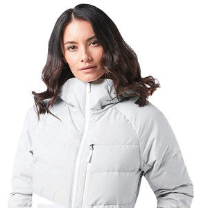 Chaqueta acolchada de satén de invierno 2025 para mujer, decoración bordada de Color blanco sólido, tela de punto transpirable - Product Image 2