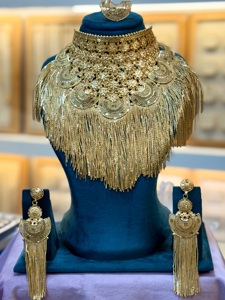 Ensemble de bijoux de mode plaqués or 24 ct style classique de Dubaï - Product Image 3