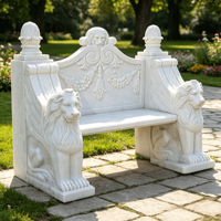 Banc de jardin en marbre blanc sculpté à la main avec des statues de lions ailés, décoration extérieure de villa européenne de luxe, banc en pierre, taille et design personnalisés