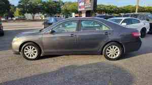 Asientos de Cuero para Camry LE 2020 con Volante a la Izquierda y Cámara Trasera en Venta, en Buen Estado - Product Image 3