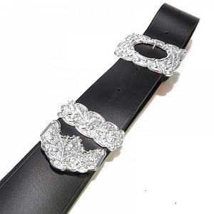 Cinturón Cruzado de Cuero de Excelente Calidad Obexa con Hebillas Cromadas de Espino - Product Image 3