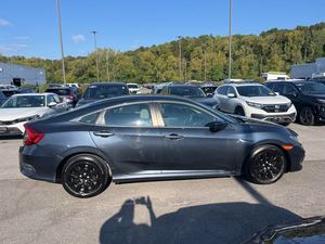 ล้ออัลลอยด์อัตโนมัติสำหรับรถยนต์ฮอนด้า Civi-C LX FWD 2022ใช้ร่วมกับเบาะผ้าระบบนำทางเริ่มต้นด้วยรีโมตซันรูฟแอนดรอยด์ - Product Image 3