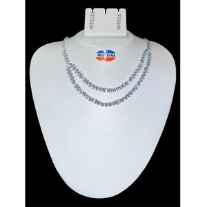 Conjunto de collar de diamantes americanos de aspecto pesado para novias adecuado para funciones de grandes bodas y ceremonias culturales - Product Image 5