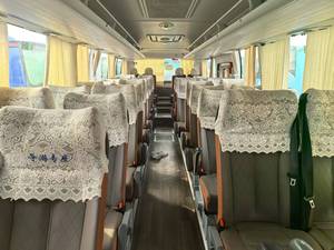Youtong รถ39-Seater น้ำมันเกียร์อัตโนมัติดีเซลรถบัส LHD พวงมาลัยพาวเวอร์บัสมือสอง - Product Image 5