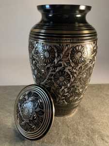 Elegant American Style Brass Eco-Friendly Cremation Urn Floral Design Decorative Functional Memorial <b>Keepsake</b> <b>for</b> Human <b>Ashes</b> - Product Image 5