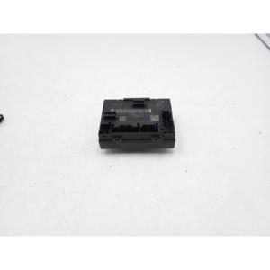 ชุดควบคุมประตูออดี้ ทีที ซีรีส์ (FV3,FVP) (14>) 5q0959592E เบนซิน - Product Image 2