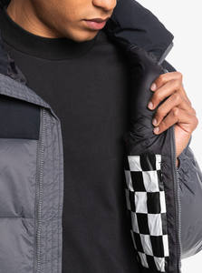 Chaqueta de Invierno Personalizada de Alta Calidad, Diseño Personalizado OEM, Chaqueta Gruesa de Burbujas para Hombre, Ropa de Calle, Chaqueta de Plumón para Hombre de Otoño, Hecha en Pakistán - Product Image 4