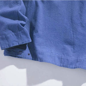 Chaqueta de lona a prueba de viento resistente, ligera, transpirable, lavada, de algodón antiguo, OEM para hombre, abrigo holgado con estampado de calle alta - Product Image 3