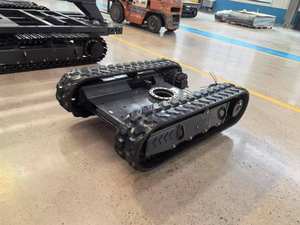 OEM/<span class=keywords><strong>ODM</strong></span> Gummiketten-Fahrwerk für Baumaschinen-Teile für Raupenroboter, Bagger, Bohrgeräte und Plattformlösungen - Product Image 3