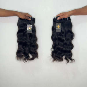 Mèches de cheveux indiens ondulés non traités, Fournisseurs de cheveux bruts non traités, Fournisseurs de cheveux indiens bouclés bruts - Product Image 1