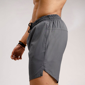 Pantalones cortos deportivos para correr transpirables con ribetes para hombre con cordón de diseño personalizado 2026 - Product Image 2