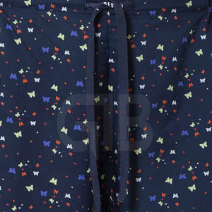 Pantalones cortos de algodón ligeros y transpirables para mujer Bermudas de la mejor calidad hechas en fábrica para venta en línea - Product Image 6