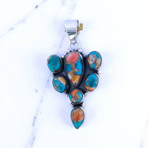 Oyster Turquesa Piedra preciosa Plata Colgantes finos Diseño hecho a mano 925 Colgantes finos de plata esterlina - Product Image 2