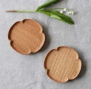 Sous-verres gratuits décoratifs en bois frais d'arrivée pour la maison hôtel et restaurant pour tapis et tampons décoration de la maison - Product Image 1