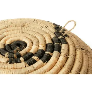 Juego de 5 Cestas Decorativas de Mimbre Estilo Bohemio Marroquí, Cestas Redondas Colgantes de Pasto Marino con Diseño de Retrato, para Sala de Estar Navideña - Product Image 3