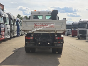 Camion benne basculante Mercedes Actros 1841 4x4 Euro 3 diesel 351-450 CV d'occasion 2005 pour le transport minier et de chantier - Product Image 3