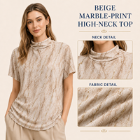 Impression marbrée exquise finie avec une feuille d'or métallique de qualité supérieure, offrant une texture visuelle luxueuse pour un assortiment haut de gamme pour femmes