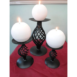 Wholesale suppliers of vintage design home decorative <b>candle</b> <b>holder</b> great quality metal <b>black</b> color <b>candle</b> <b>holder</b> at best price - Product Image 1