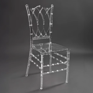 Chaise Royale moderne et écologique en polypropylène polycarbonate transparent durable, matière plastique détachable, hôtel d'extérieur - Product Image 1