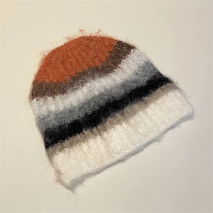 Gorro de mohair tejido de lana de invierno de fabricación paquistaní, gorro de mohair con logotipo bordado personalizado de alta calidad y etiqueta privada - Product Image 4