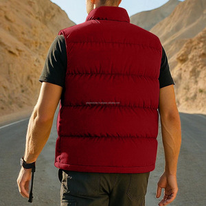 เสื้อกั๊กพัฟเฟอร์ผู้ชาย Player Styles แบบสวมใส่ได้สองด้าน กันลม เหมาะสำหรับฤดูหนาว สไตล์ไฮสตรีท รับผลิตตามแบบ OEM จำหน่ายส่งจำนวนมาก - Product Image 2