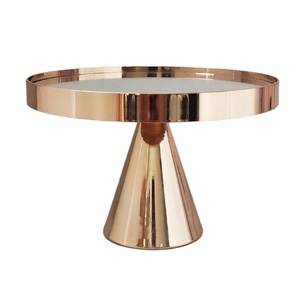 Présentoir à gâteau moderne plaqué or, durable et élégant, en métal, pour mariages, fêtes, gâteaux, cupcakes et desserts - Product Image 1