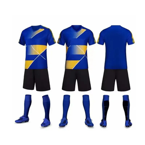 Por encargo al por mayor 2024 7on7 uniformes con sublimación personalizada nuevo estilo de fútbol 7v7 uniformes en Stock - Product Image 1