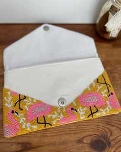 กระเป๋าคลัทช์ผ้าฝ้ายประดับลูกปัดสำหรับผู้หญิง ดีไซน์หรูหรา แบบซองใส่ของ ใส่ได้ในงานกลางคืน สีโปร่งใส สามารถสั่งทำสีได้ตามต้องการ พร้อมตัวล็อคแม่เหล็ก ดีไซน์ทันสมัย - Product Image 4