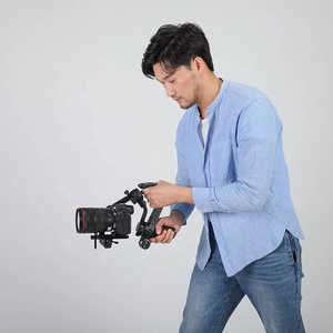 SCORP C <span class=keywords><strong>3</strong></span>-Achsen-Kardanstabilisator Handheld-Anti-Shake-Kameras tabilisator 2500mAh Wiederauf ladbare Kamera Gimbal - Product Image 2