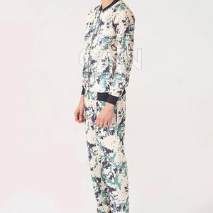 Chándales de alta calidad Logotipo personalizado Último estilo Lista superior Chándal de sublimación para hombres Chándal bajo Moq para hombres - Product Image 3