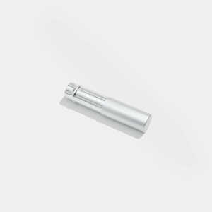 Brosse à visage automatique avec manche en métal argenté et poils synthétiques pour le visage - Product Image 2