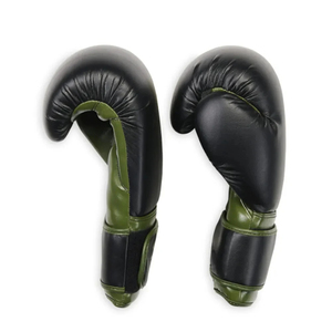 Gants de boxe en cuir noir et vert avec fermeture Velcro, respirants, équipement d'entraînement pour adultes - Product Image 1