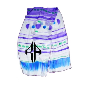 Nouveau haut tendance en gros foulards pour femmes 100% soie matériel Premium de haute qualité avec le meilleur logo personnalisé pour les femmes - Product Image 1