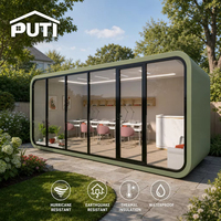 Cabane préfabriquée vert sauge de 13 m² pour enfants, maisonnette, garderie, ou hébergement de villégiature – Disponible dès maintenant