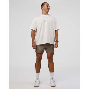 T-shirt unisexe surdimensionné en coton épais blanc cassé avec impression sérigraphiée indigo électrique - Product Image 6