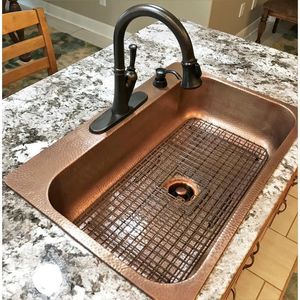 Évier de cuisine en cuivre artisanal de qualité supérieure avec options personnalisables, finition lisse, structure robuste pour cuisines élégantes - Product Image 1